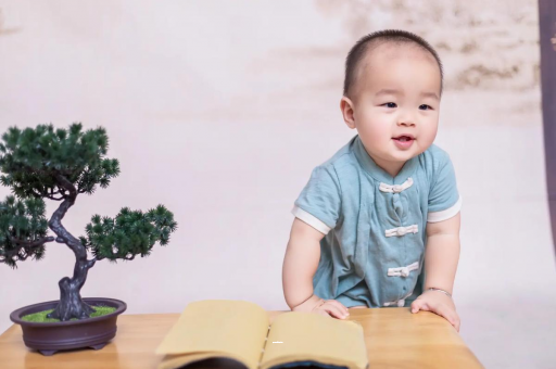 双峰子宫肌瘤的怀孕治疗